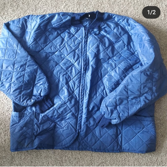 Quilted bomber jacket - Picture 1 of 2